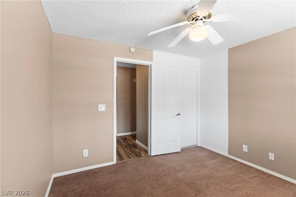 1375 Hacienda, Las Vegas, NV 89119