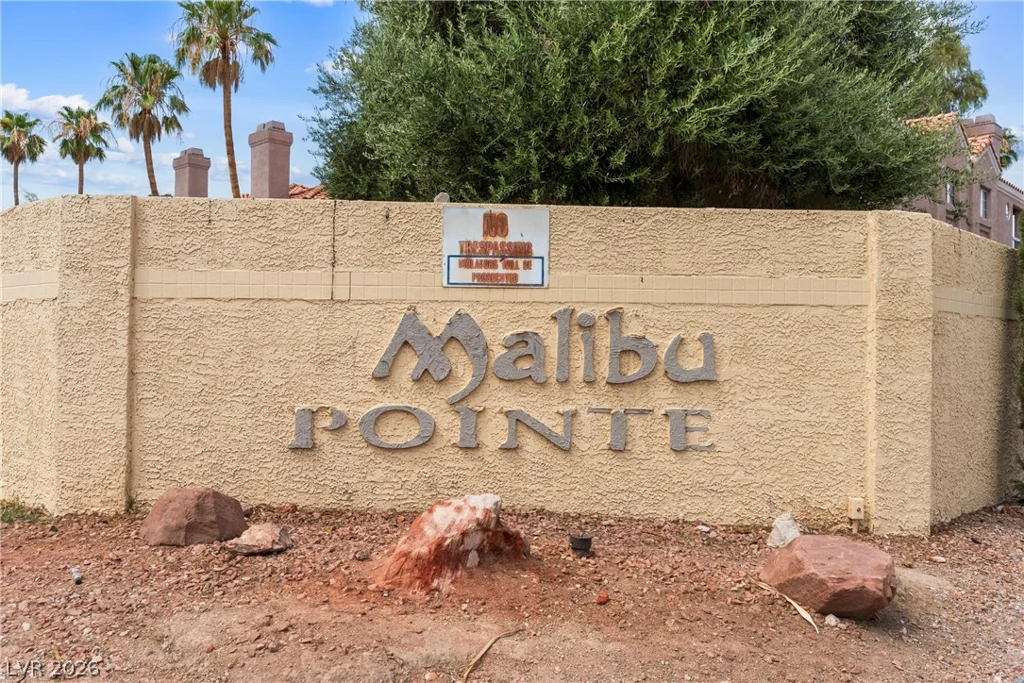 1375 Hacienda, Las Vegas, NV 89119