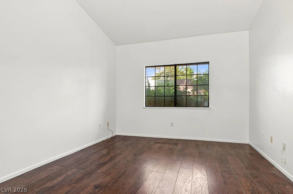 2851 Valley View, Las Vegas, NV 89102