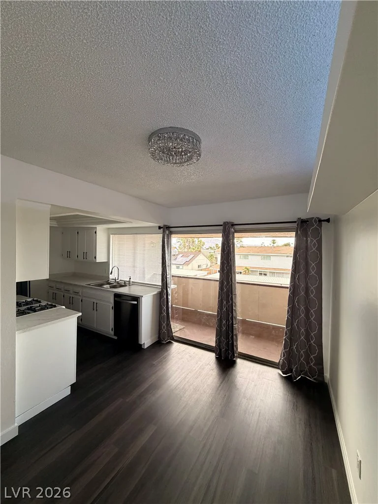 3152 Eastern, Las Vegas, NV 89169
