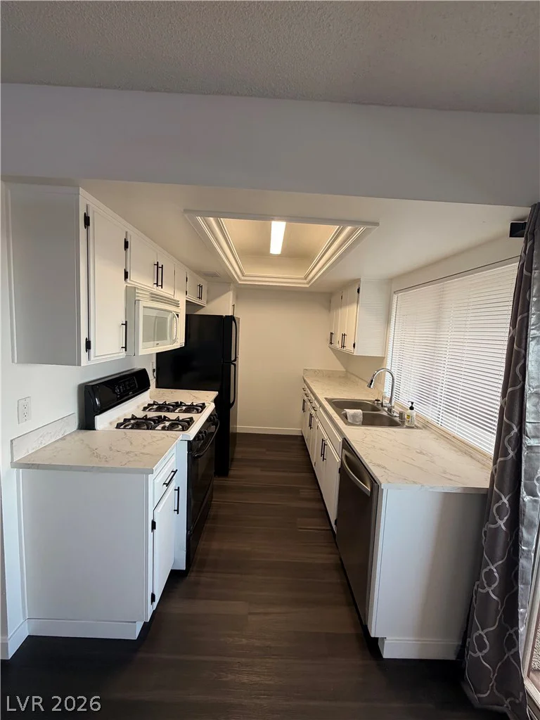 3152 Eastern, Las Vegas, NV 89169