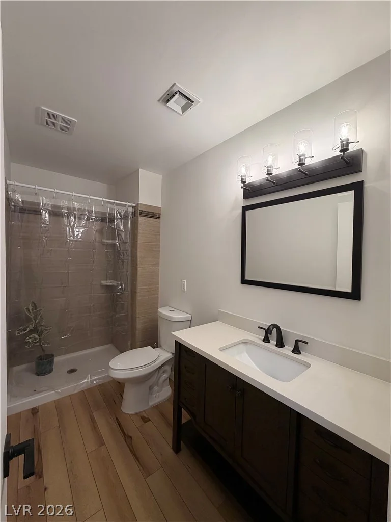 3152 Eastern, Las Vegas, NV 89169