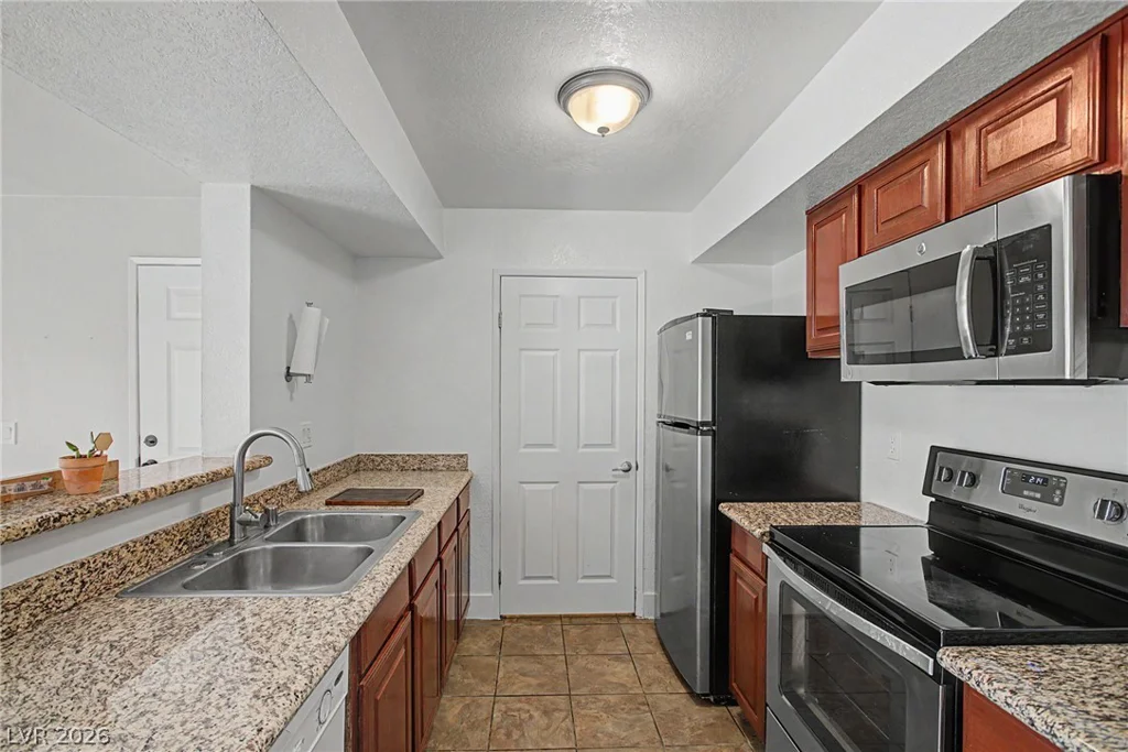 6800 Lake Mead, Las Vegas, NV 89156