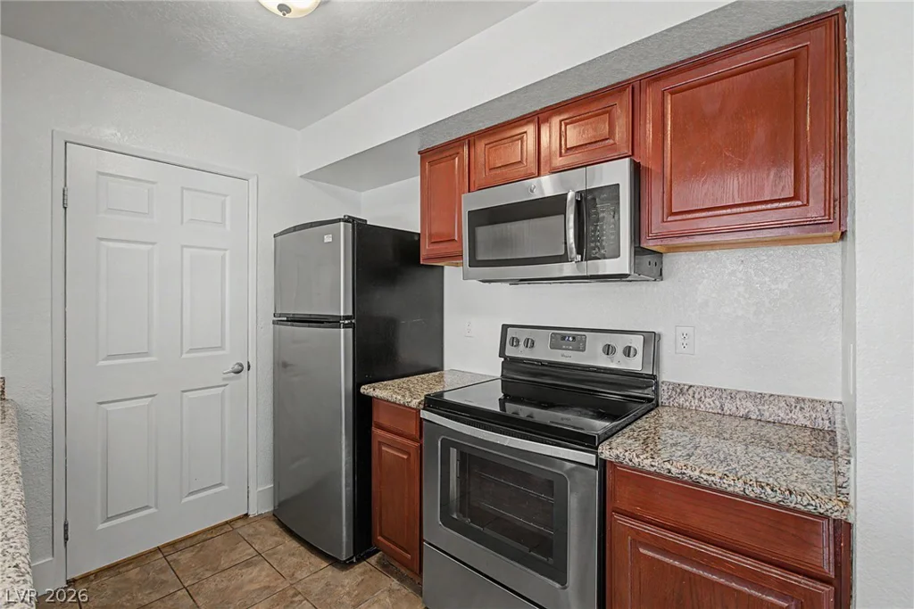 6800 Lake Mead, Las Vegas, NV 89156