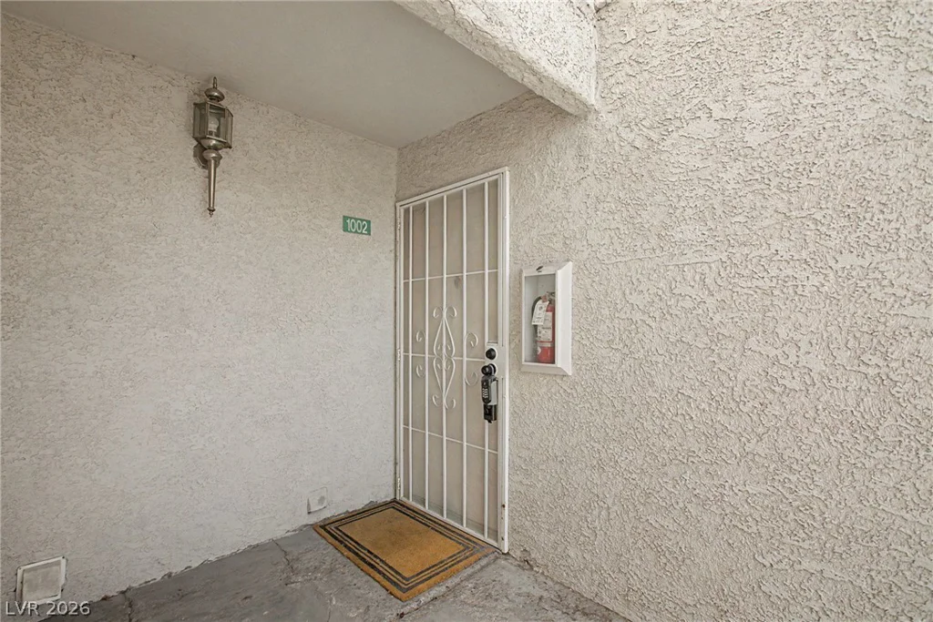 6800 Lake Mead, Las Vegas, NV 89156