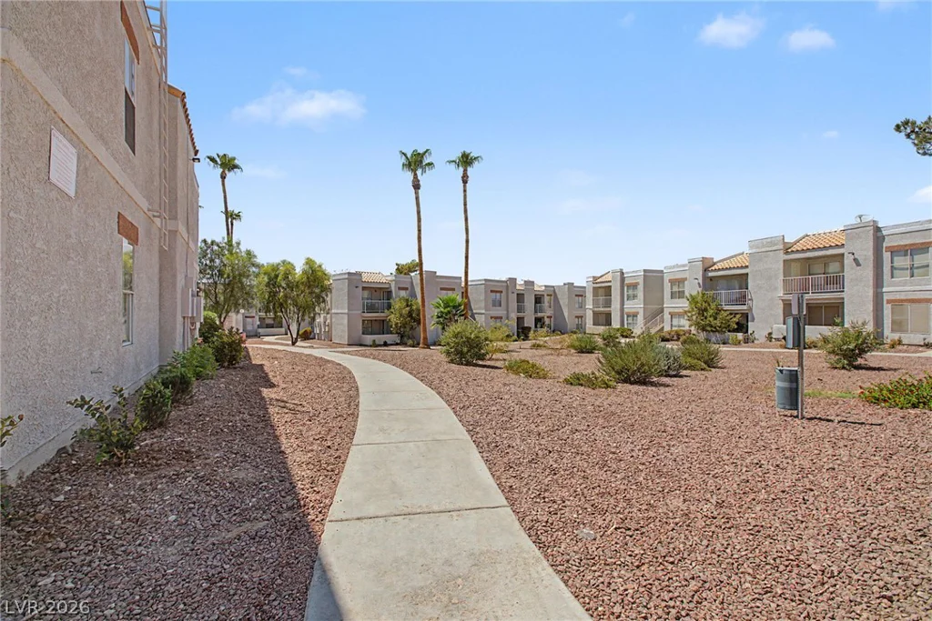 6800 Lake Mead, Las Vegas, NV 89156