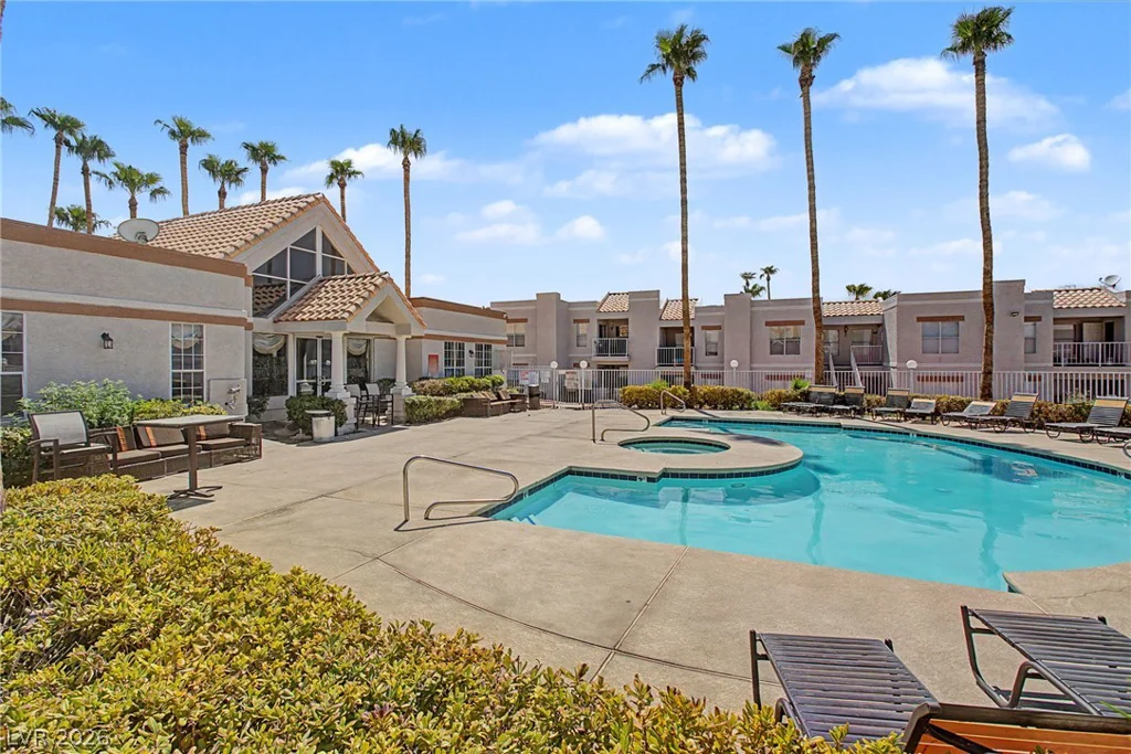 6800 Lake Mead, Las Vegas, NV 89156