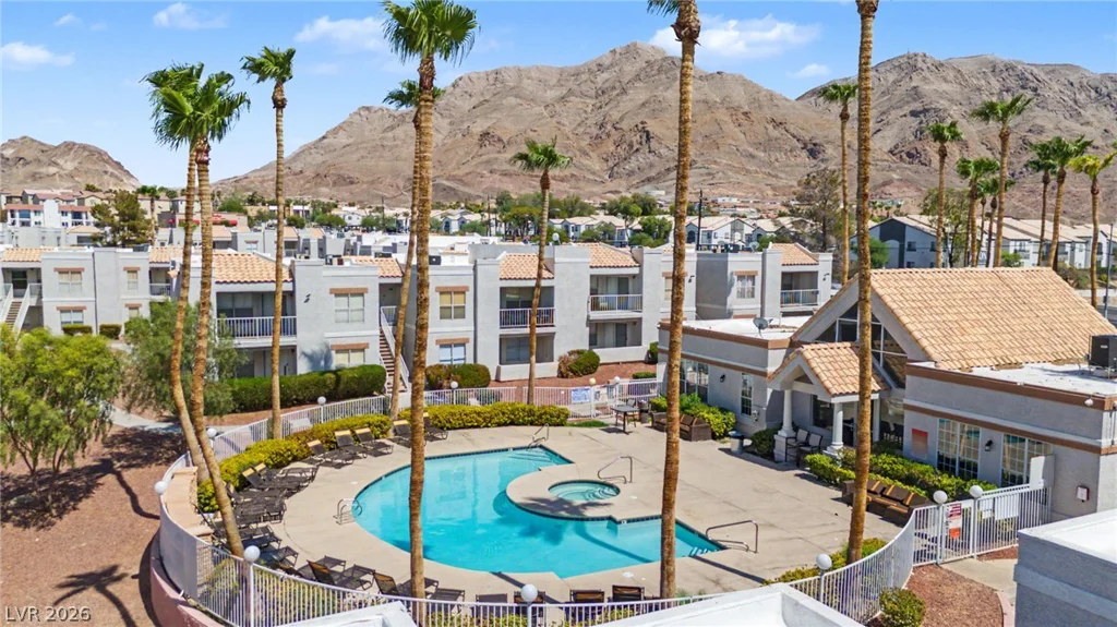 6800 Lake Mead, Las Vegas, NV 89156