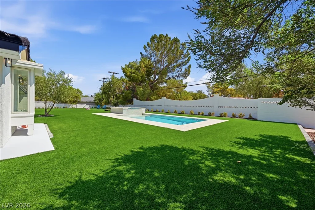 6980 Mira Vista, Las Vegas, NV 89120