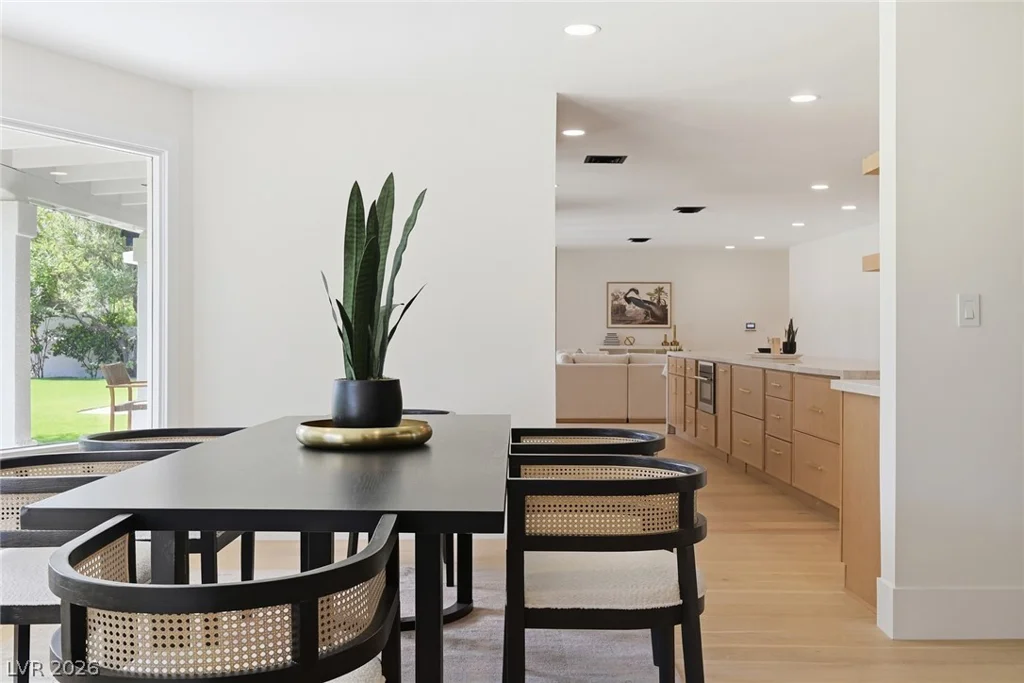 6980 Mira Vista, Las Vegas, NV 89120