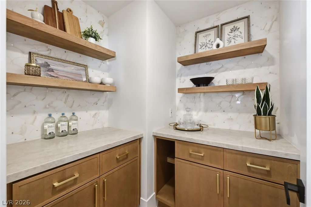 6980 Mira Vista, Las Vegas, NV 89120