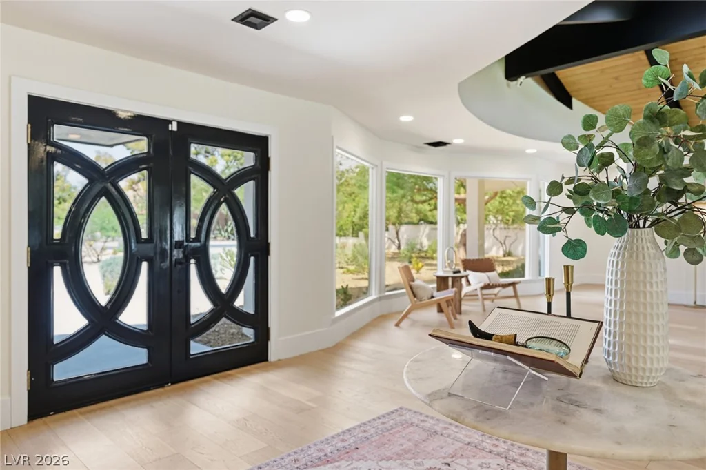6980 Mira Vista, Las Vegas, NV 89120
