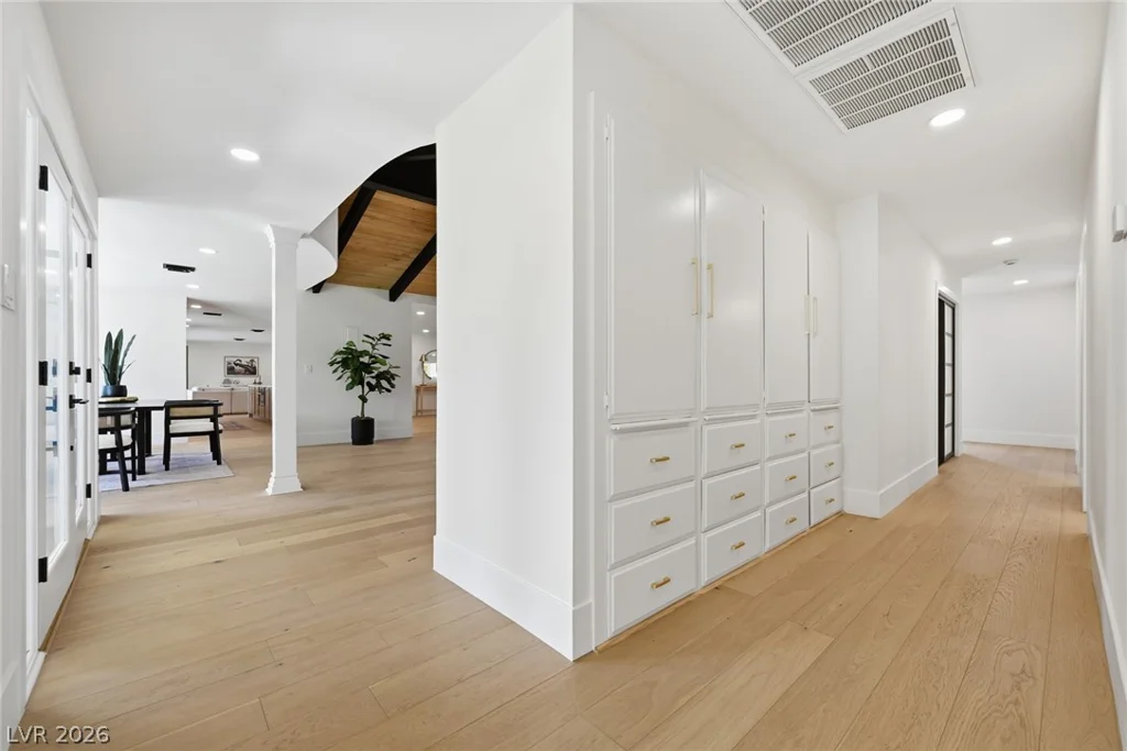 6980 Mira Vista, Las Vegas, NV 89120