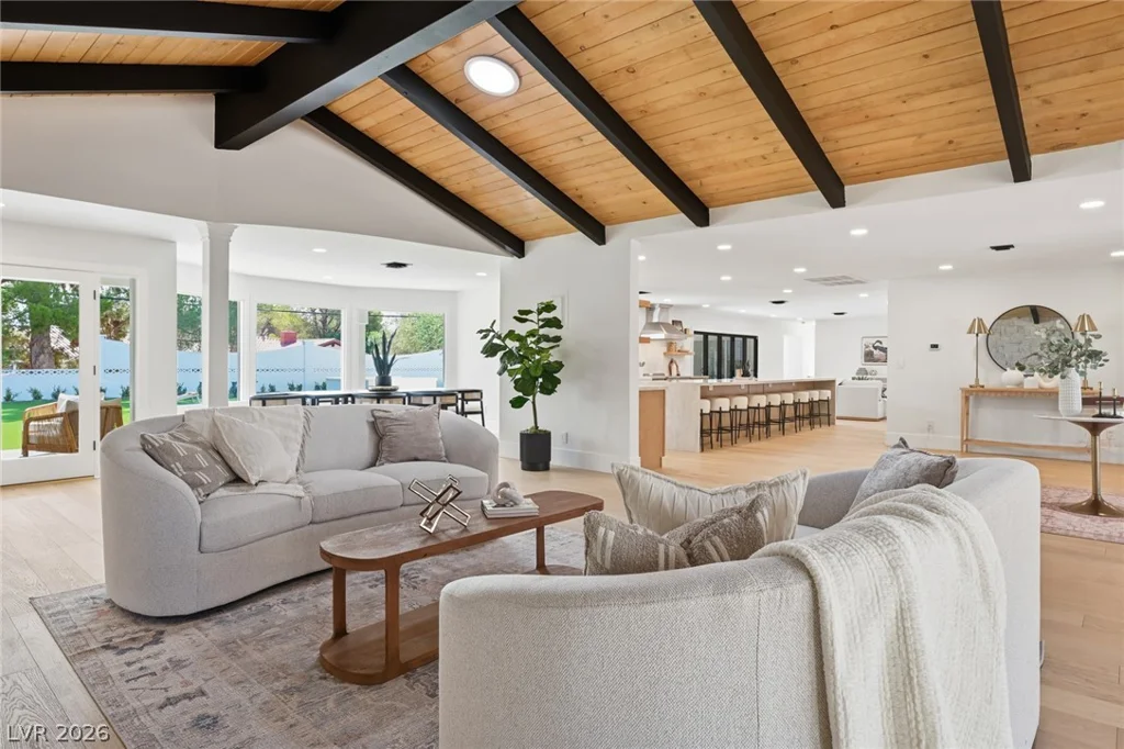 6980 Mira Vista, Las Vegas, NV 89120