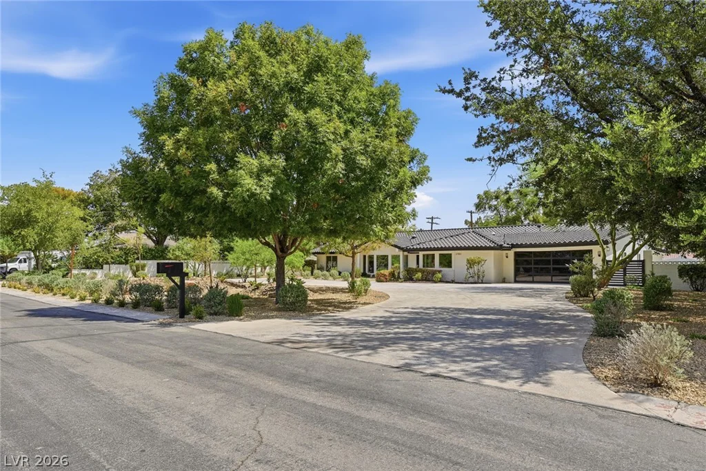 6980 Mira Vista, Las Vegas, NV 89120
