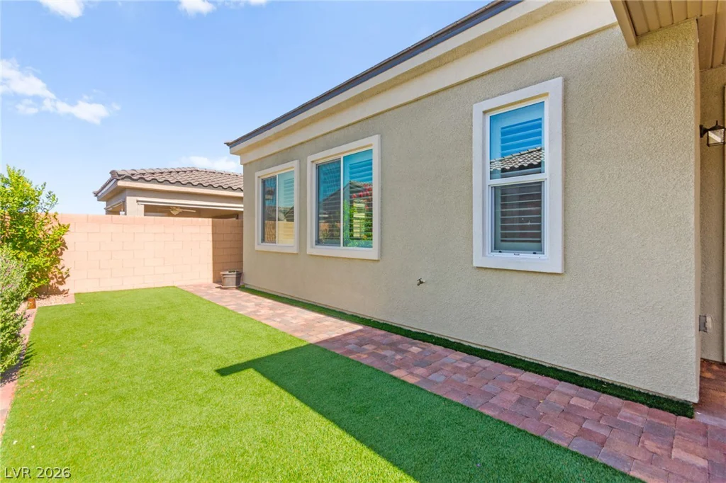 10160 Tree Blossom, Las Vegas, NV 89166