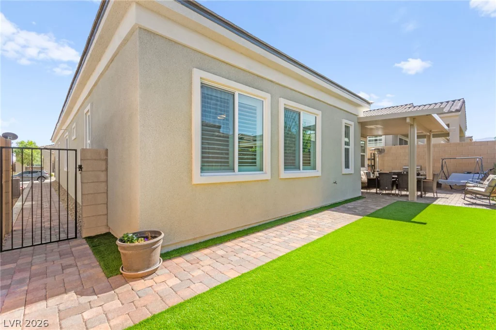 10160 Tree Blossom, Las Vegas, NV 89166