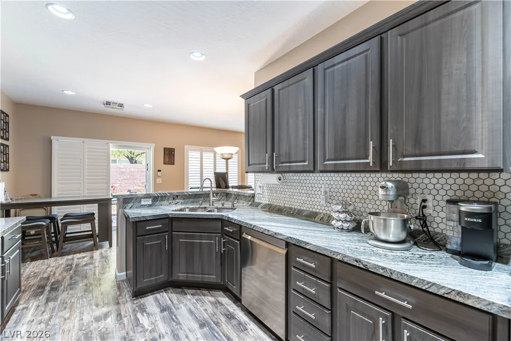 2120 Willow Wren, North Las Vegas, NV 89084