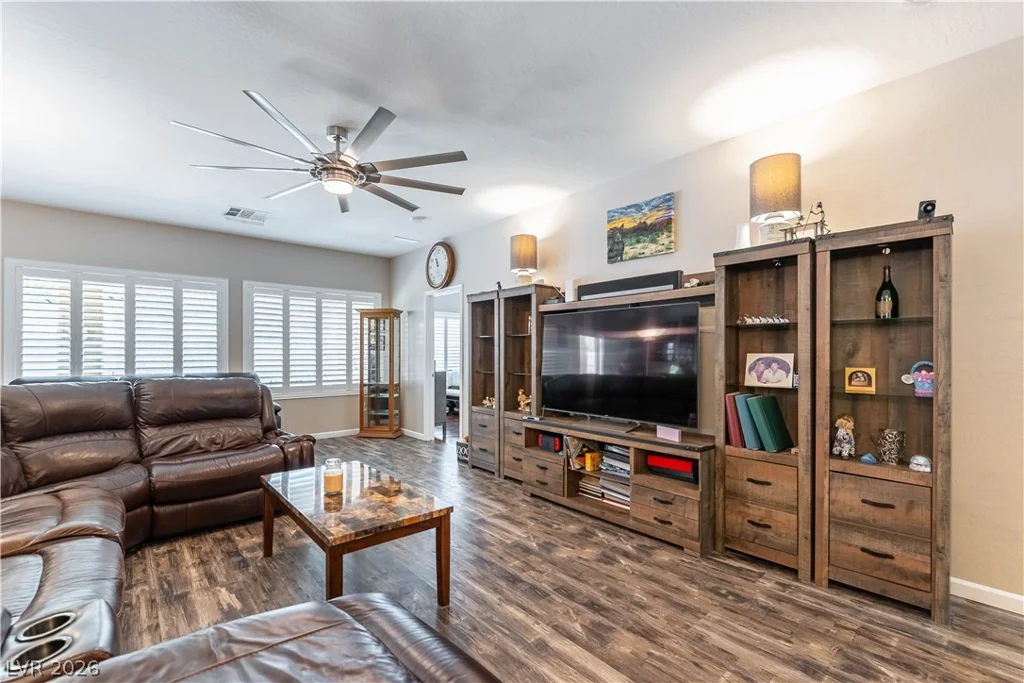 2120 Willow Wren, North Las Vegas, NV 89084