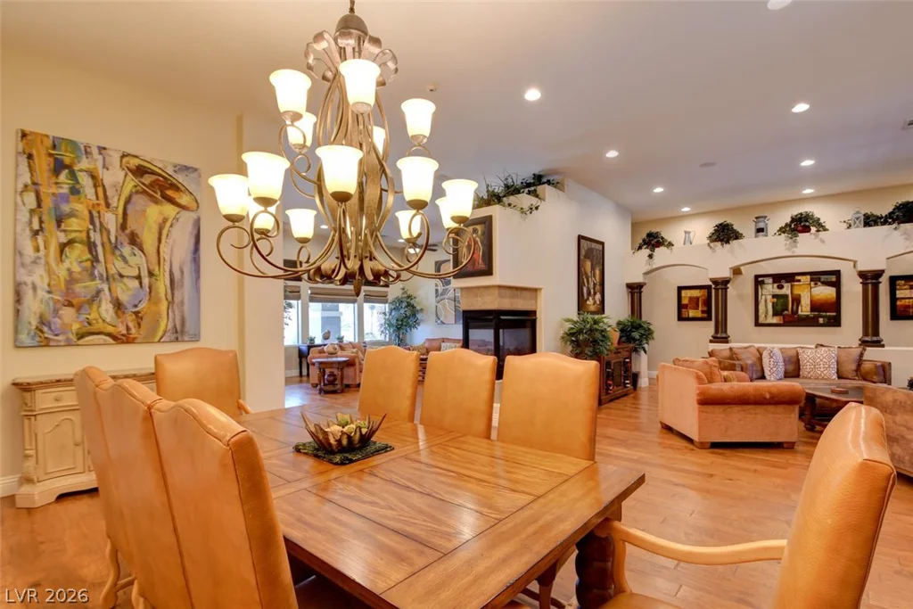 8465 Picket Ridge, Las Vegas, NV 89143