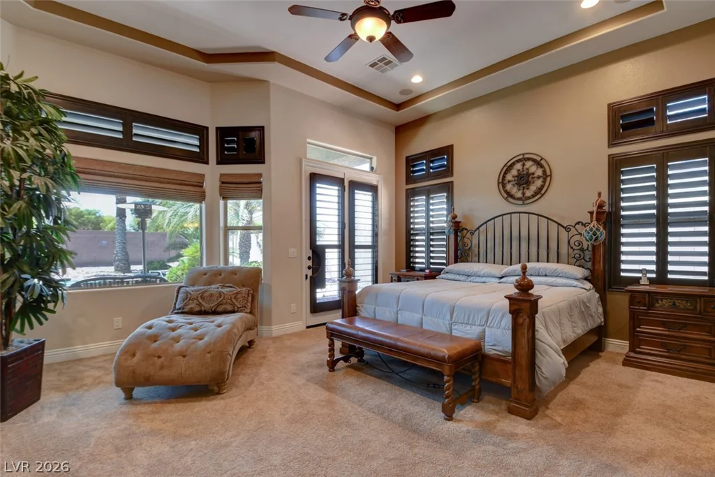 8465 Picket Ridge, Las Vegas, NV 89143