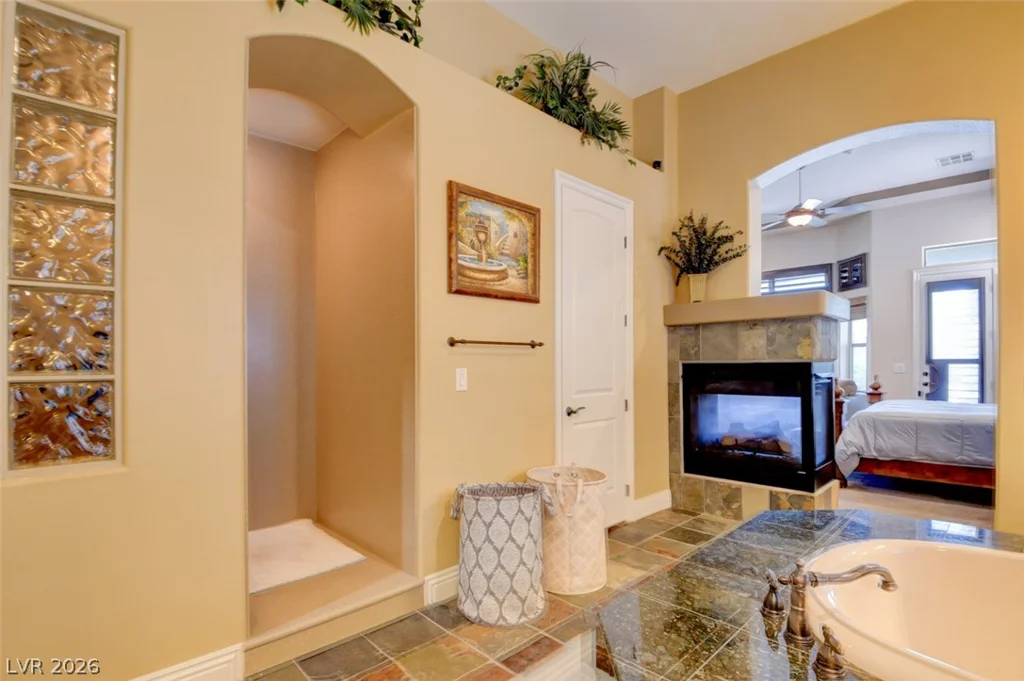 8465 Picket Ridge, Las Vegas, NV 89143