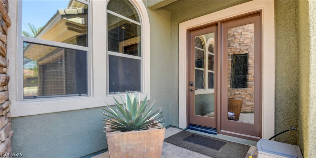 8465 Picket Ridge, Las Vegas, NV 89143