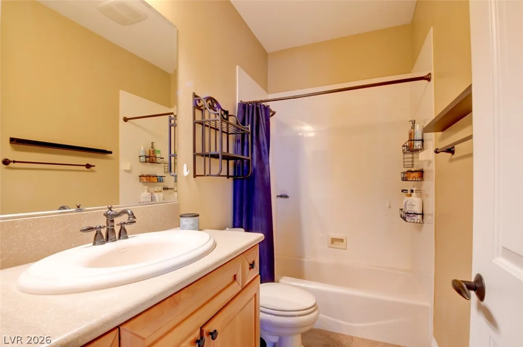 8465 Picket Ridge, Las Vegas, NV 89143