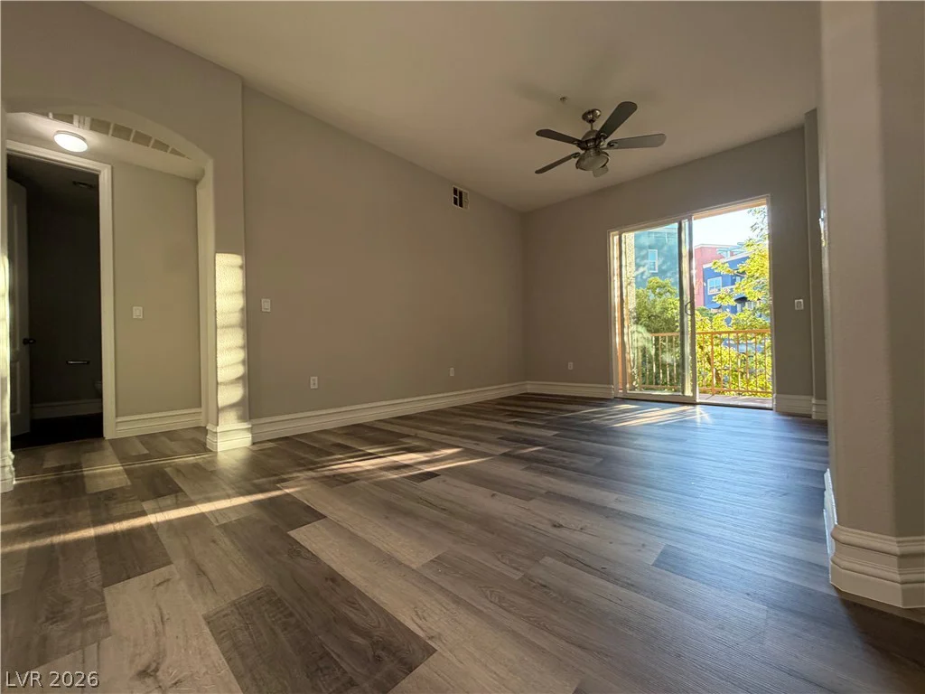 50 Serene, Las Vegas, NV 89123