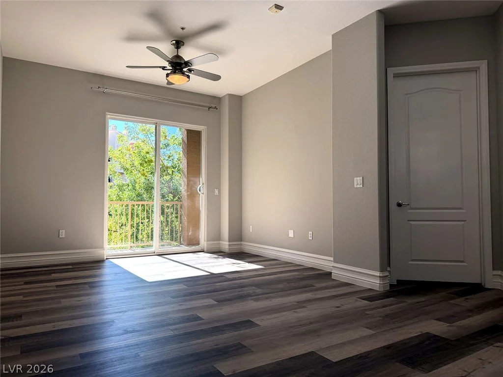 50 Serene, Las Vegas, NV 89123