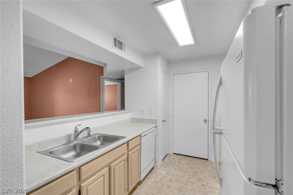 555 Silverado Ranch, Las Vegas, NV 89183