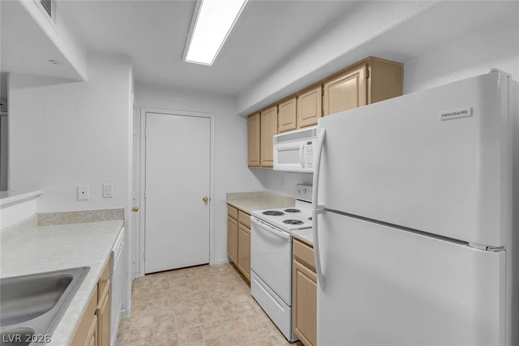 555 Silverado Ranch, Las Vegas, NV 89183