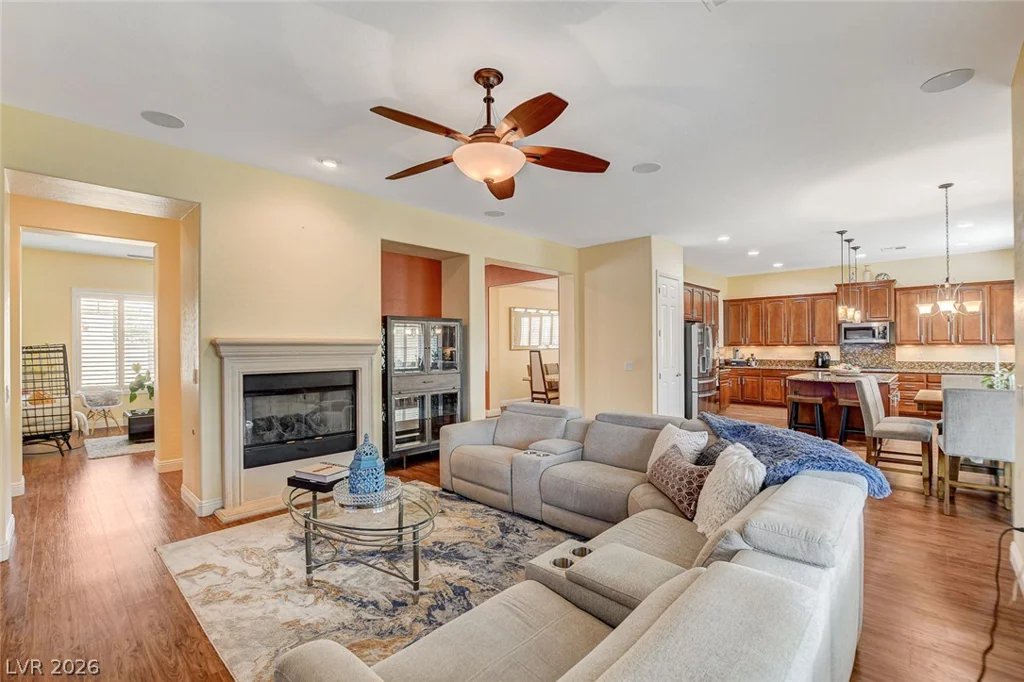 8435 Mayport, Las Vegas, NV 89131