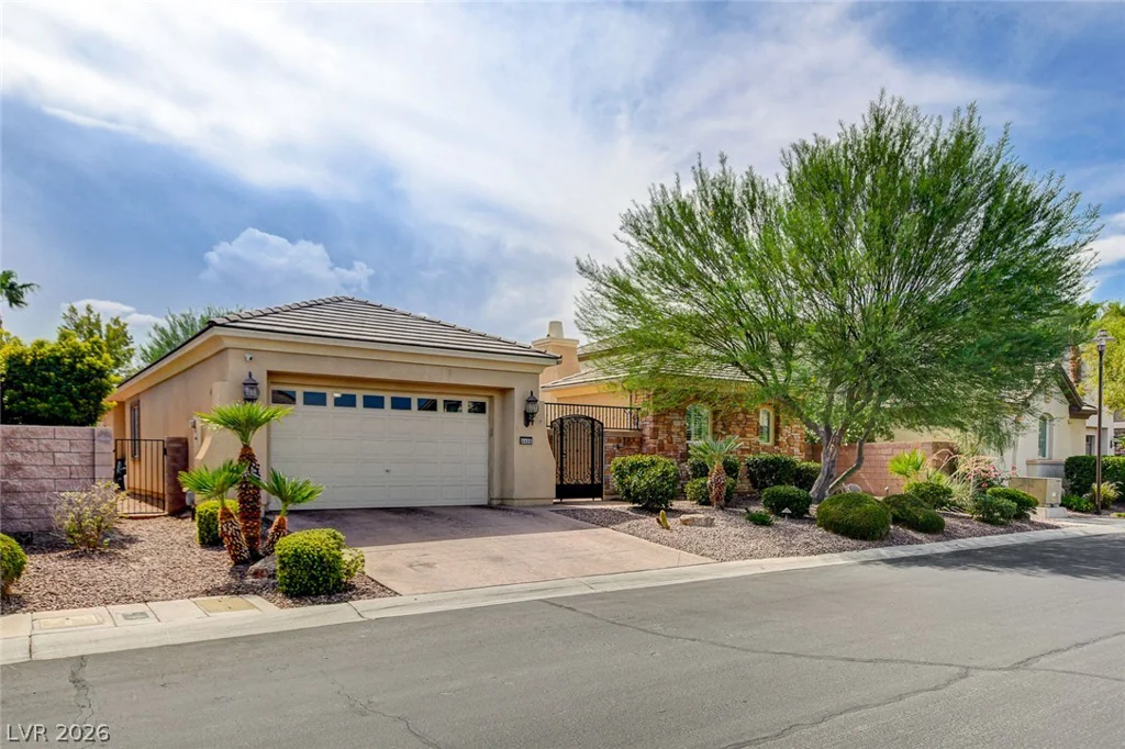 8435 Mayport, Las Vegas, NV 89131