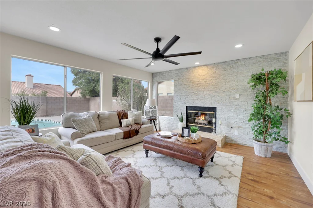 3800 Dauntless, North Las Vegas, NV 89031