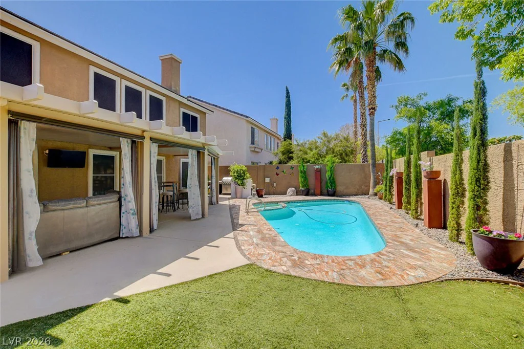 1221 Alderton, Las Vegas, NV 89144