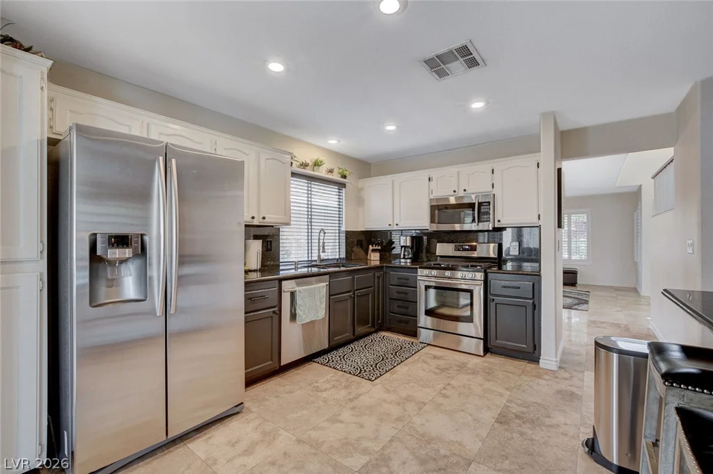 1221 Alderton, Las Vegas, NV 89144