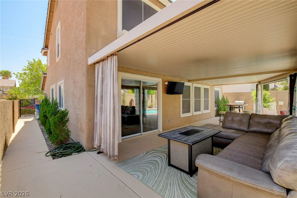 1221 Alderton, Las Vegas, NV 89144