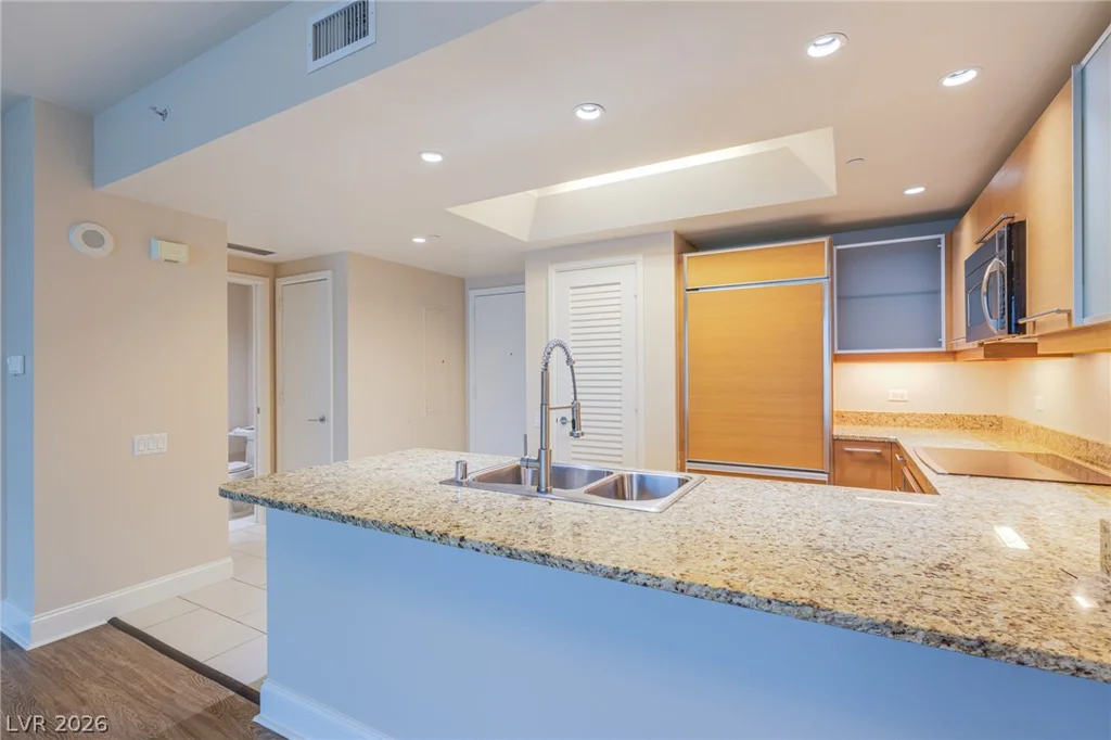 222 Karen, Las Vegas, NV 89109