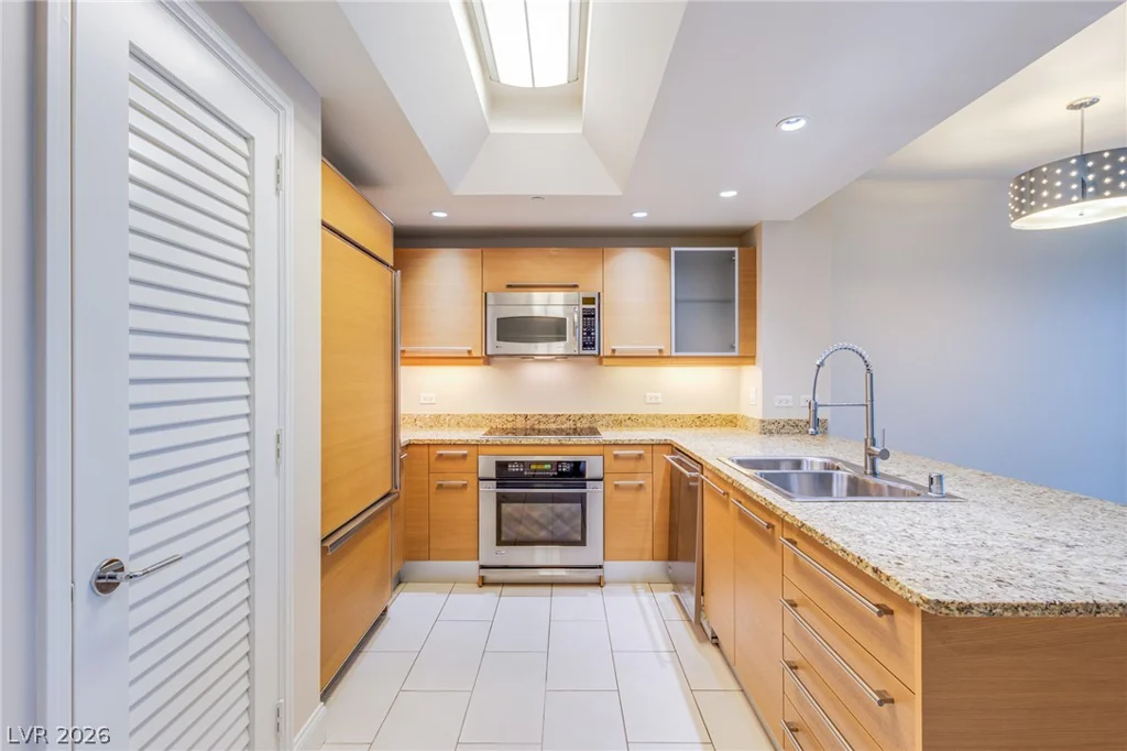 222 Karen, Las Vegas, NV 89109