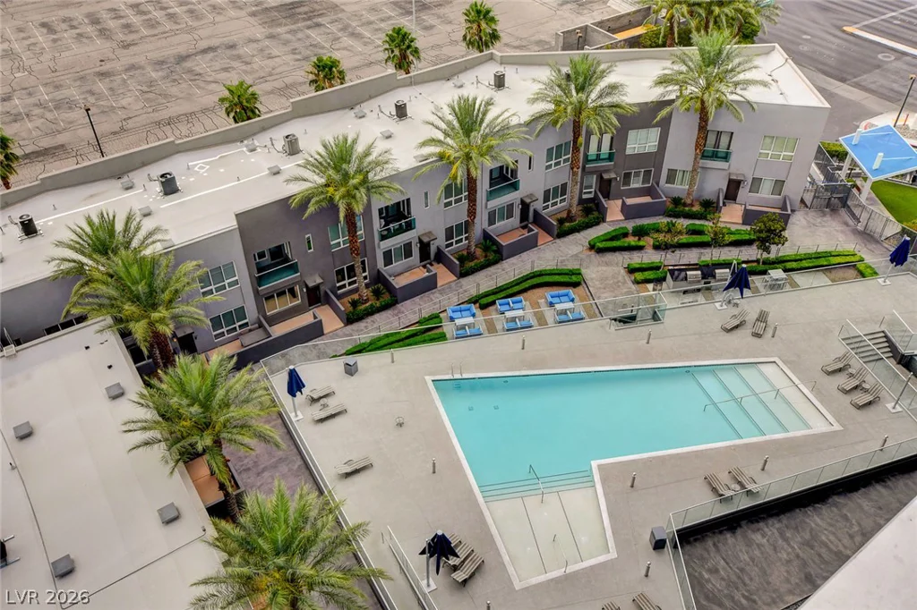 4575 Dean Martin, Las Vegas, NV 89103