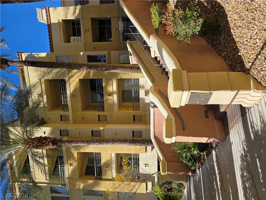 210 Flamingo, Las Vegas, NV 89169