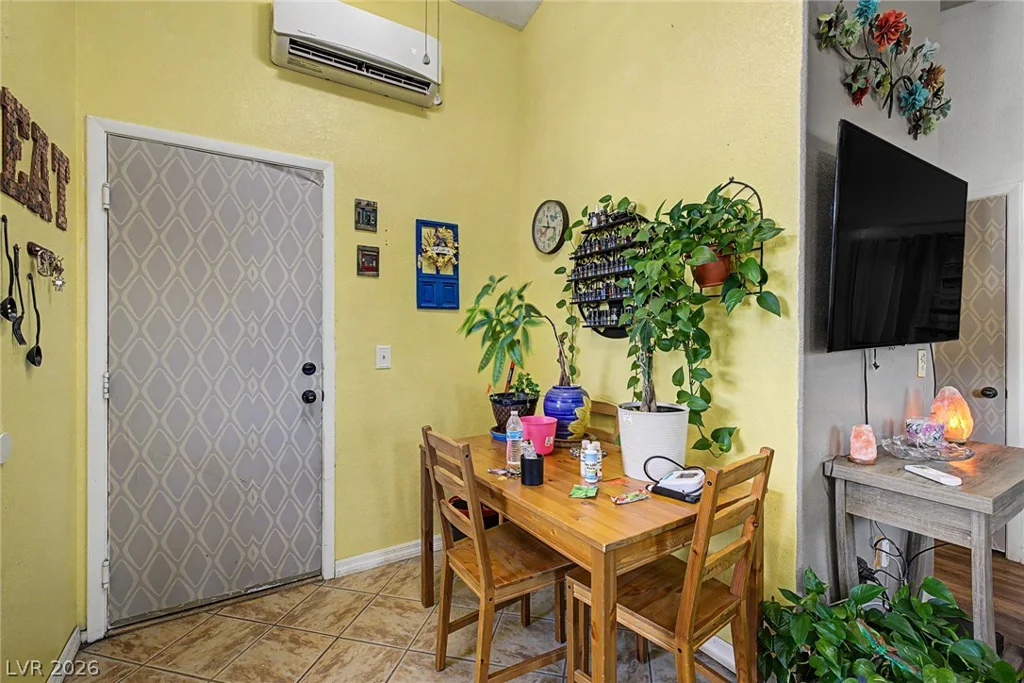 6644 Mount Dutton, Las Vegas, NV 89156