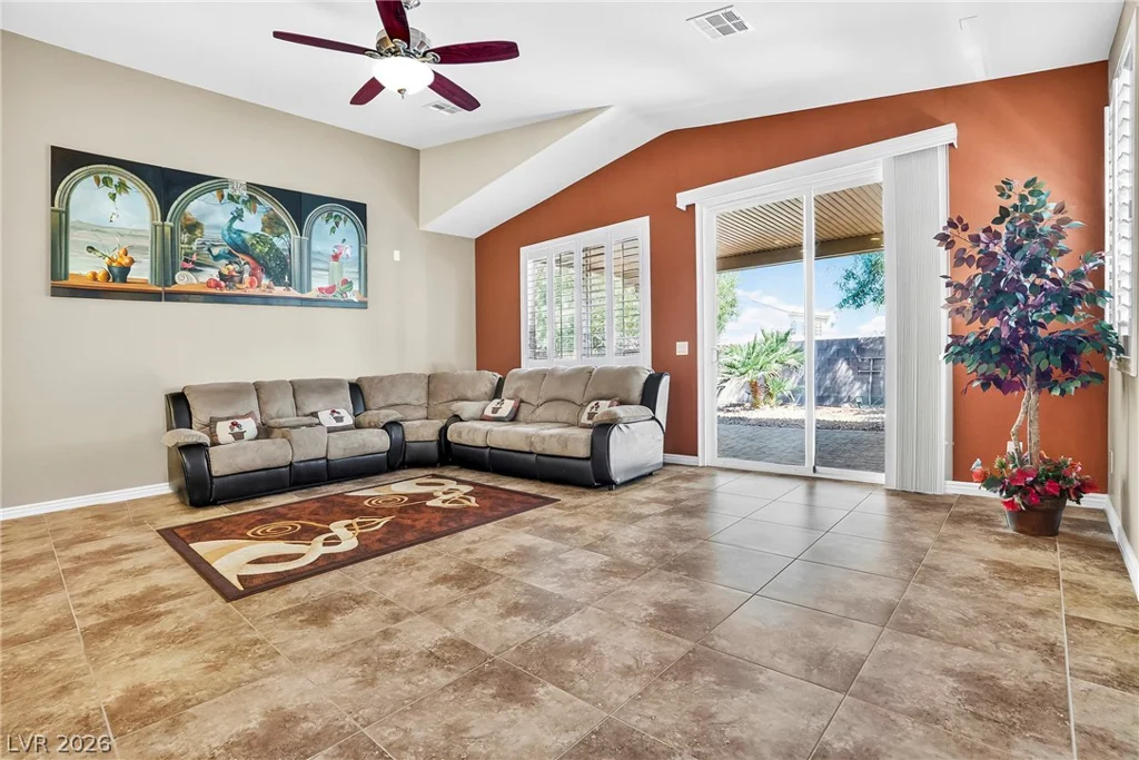 9834 River Trader, Las Vegas, NV 89178