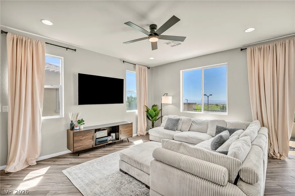 11805 Barona Mesa, Las Vegas, NV 89138