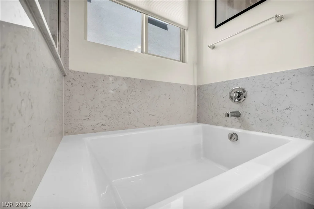 11805 Barona Mesa, Las Vegas, NV 89138