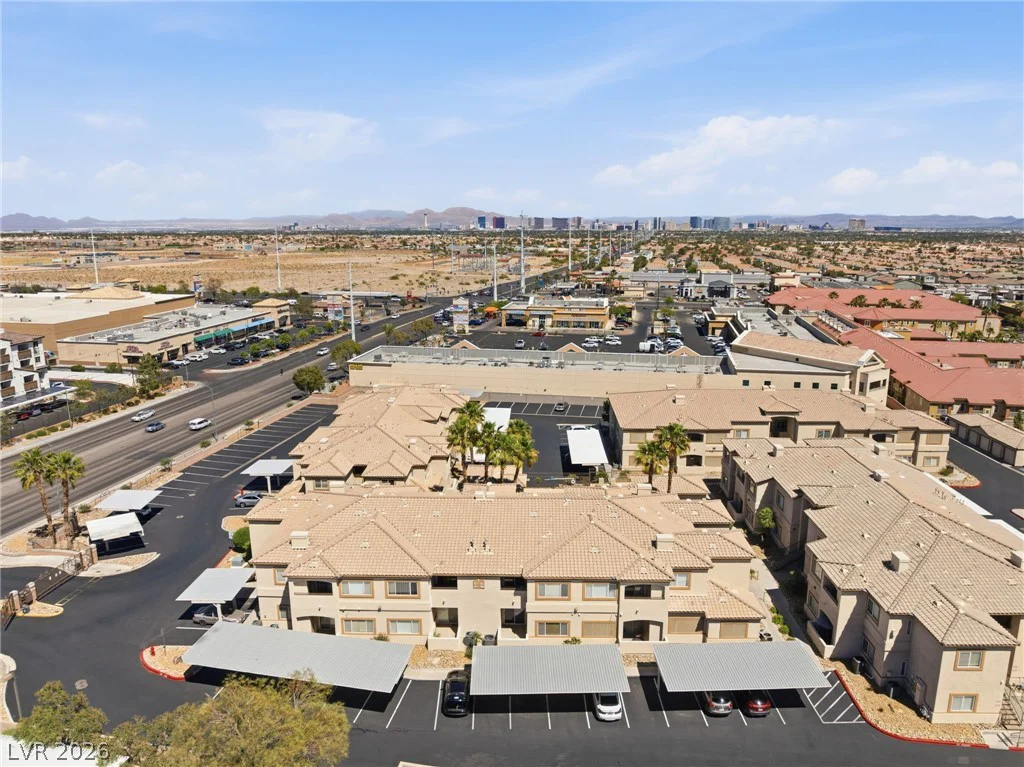 8725 Flamingo, Las Vegas, NV 89147