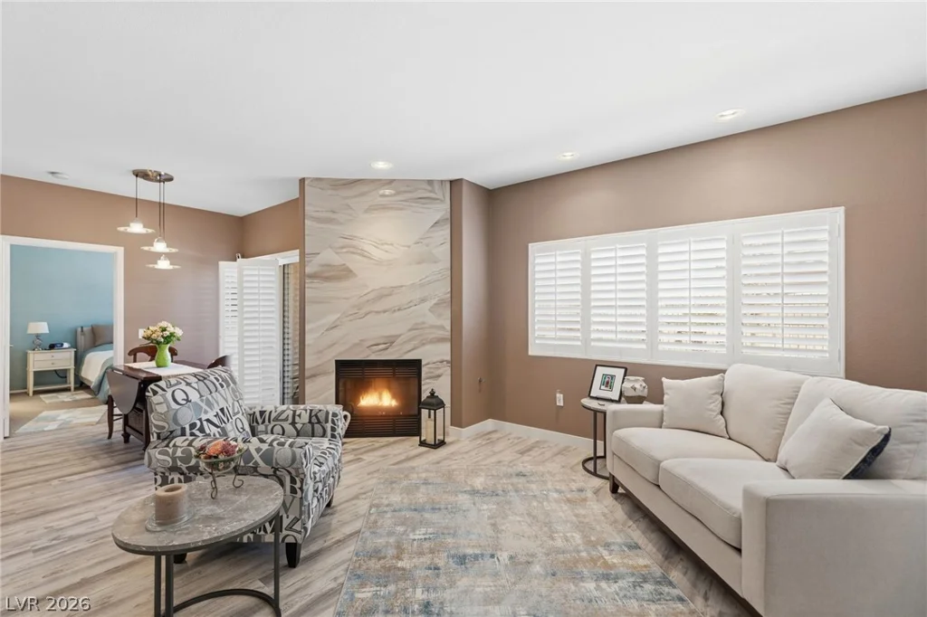 8725 Flamingo, Las Vegas, NV 89147