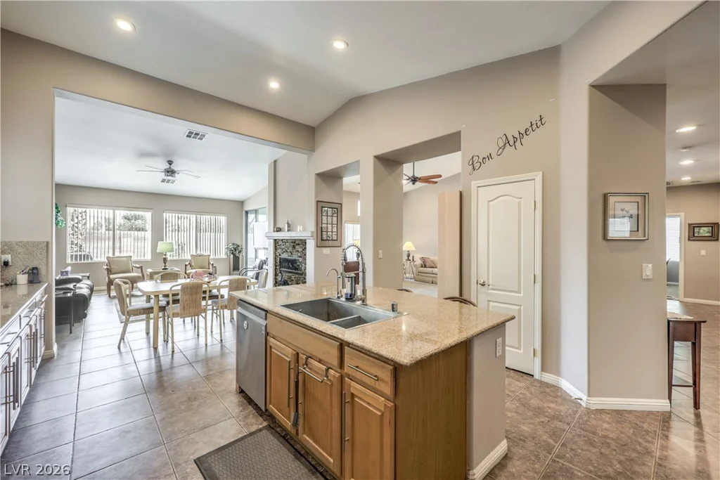 8320 Preppy Fox, Las Vegas, NV 89131