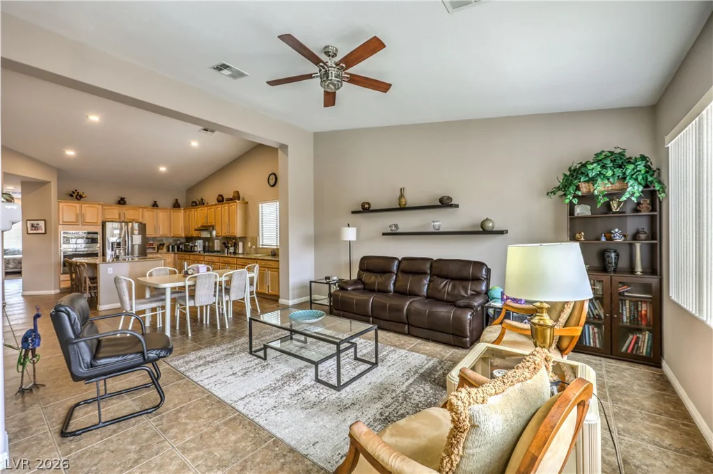 8320 Preppy Fox, Las Vegas, NV 89131